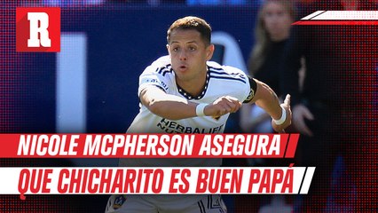 Nueva novia de Chicharito lo defiende de críticas sobre su mala paternidad