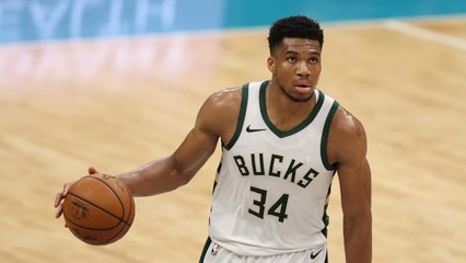 Bucks Dominate The Hornets At Home