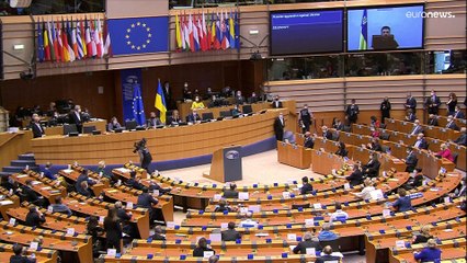 Les eurodéputés disent oui à l’adhésion de Kiev à l’Union européenne