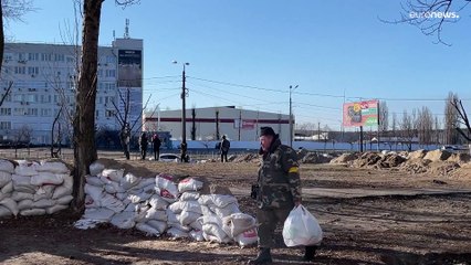 Capital ucraniana em modo de combate
