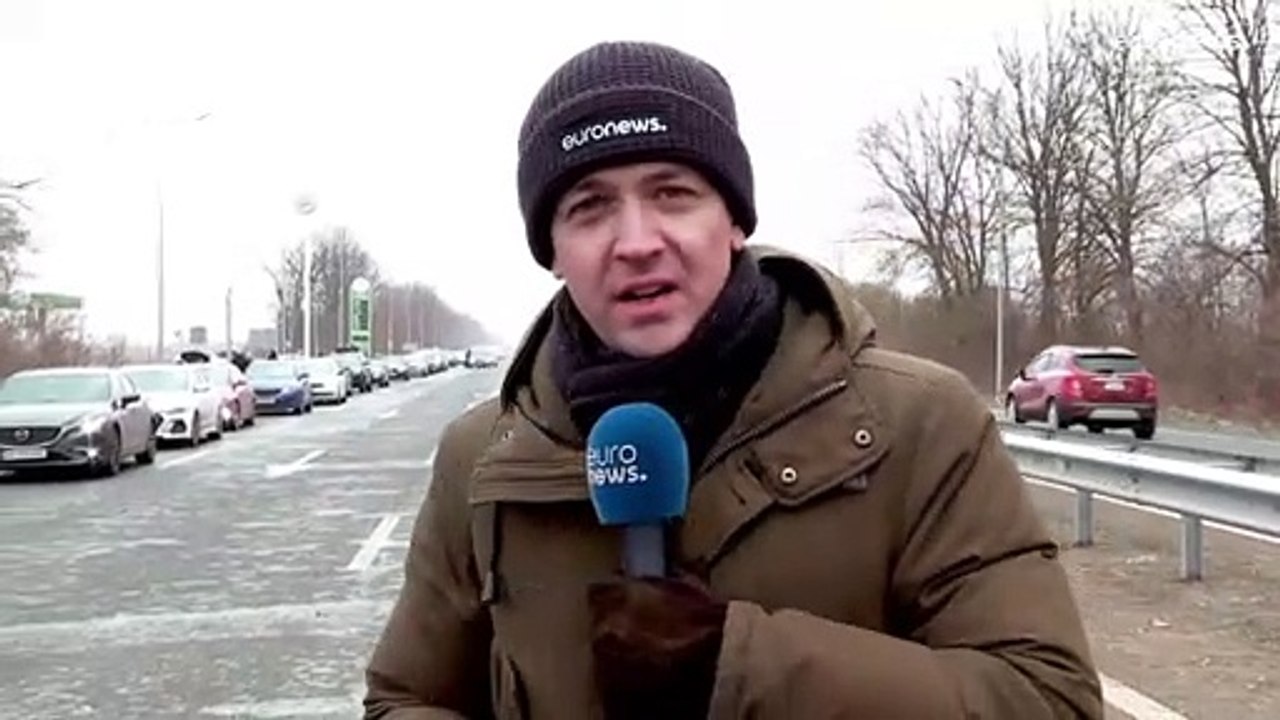 Ukrainisch-rumänische Grenze: Tausende warten auf Einreise