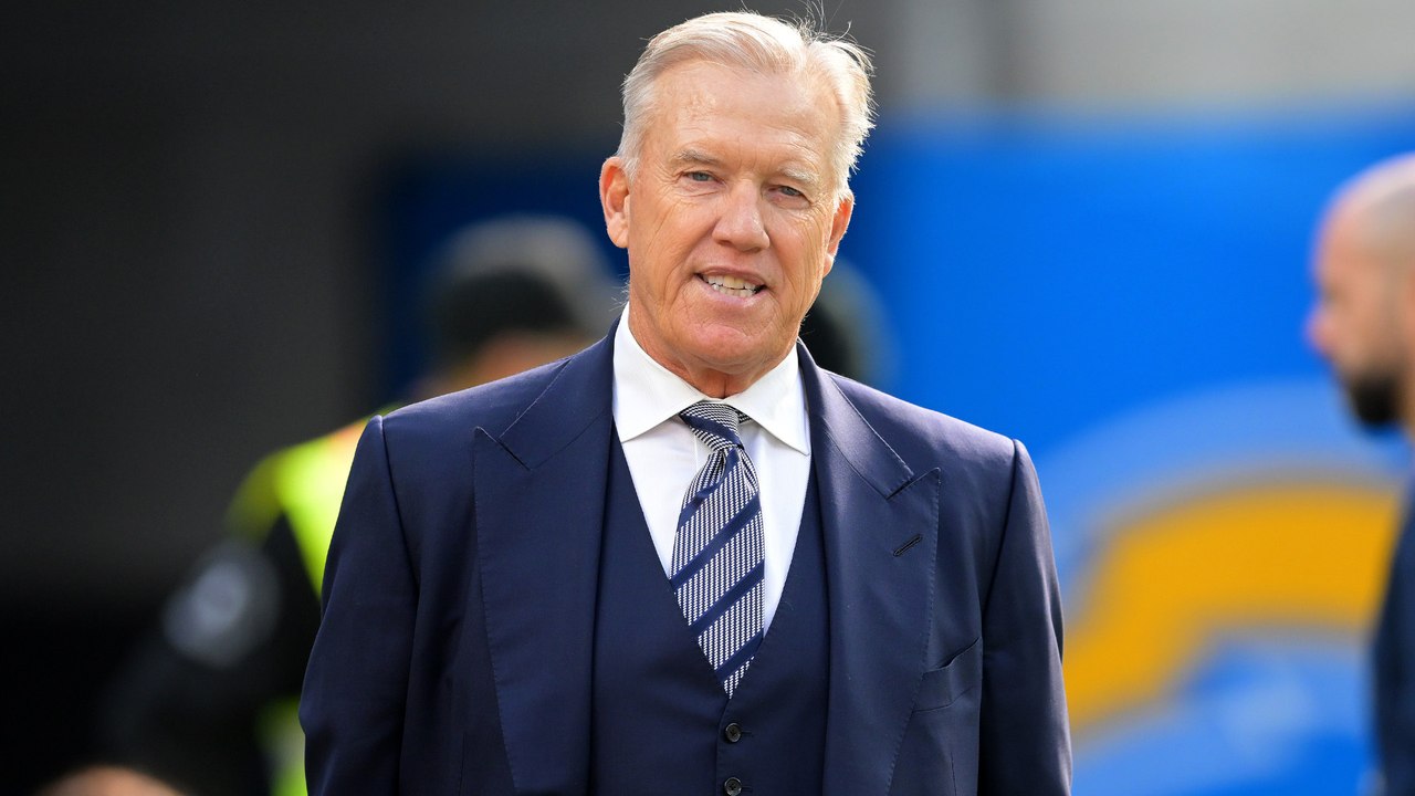 John Elway Won't Leave The Broncos Alone