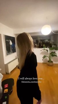 Ηλίας Μπόγδανος: Το πάρτι- έκπληξη στην αγαπημένη του για τα γενέθλιά της- Τα δάκρυα χαράς!