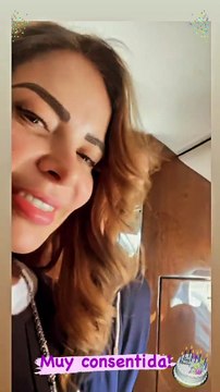 GLORIA TREVI CUMPLIO 54 AÑOS CON MUCHAS SORPRESAS