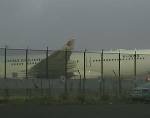 China Eastern flight lands safely in Sydney after engine problem