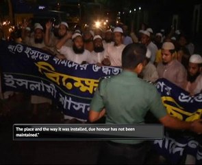 Dhaka re-erects statue that angered Islamists