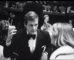 Sir Roger George Moore meninggal dunia