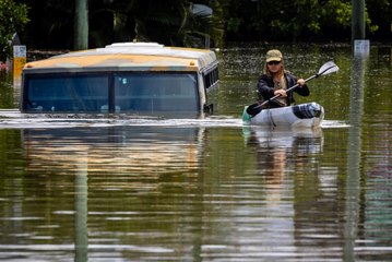 Australie : des «bombes» de pluie font neuf morts et 150 000 déplacés
