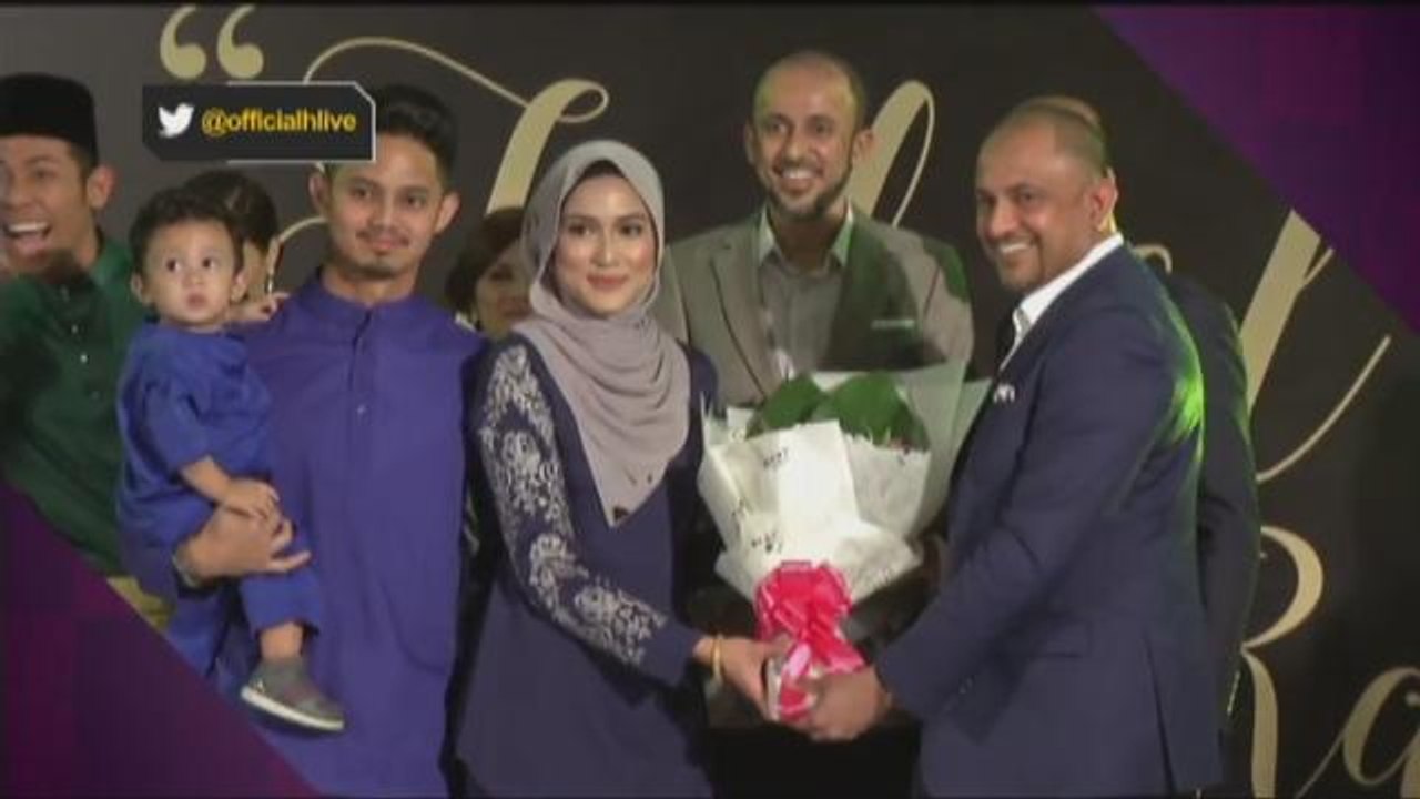 Pertama kali kerjasama dengan Jakel