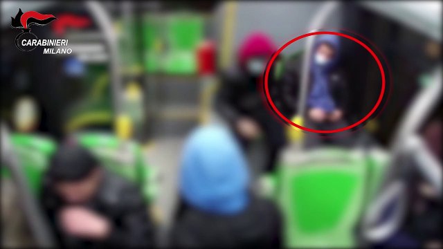 Sgominata baby gang Z4 a Milano, arrestati 8 minori
