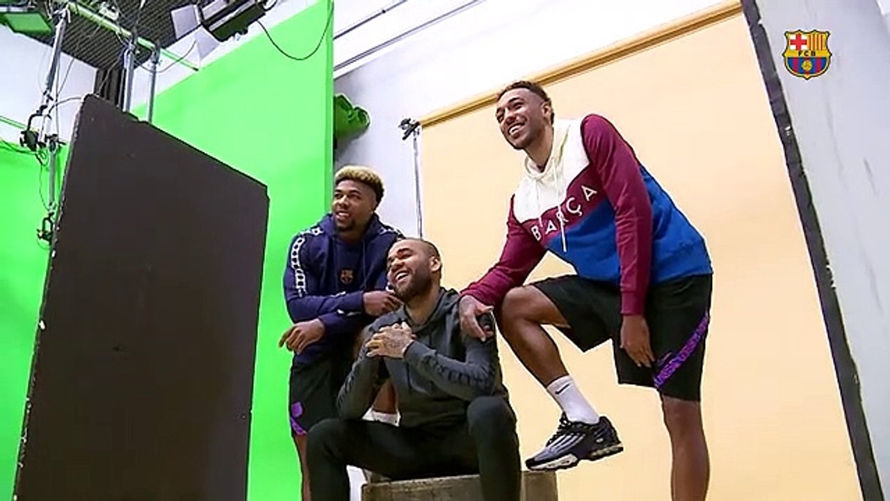 Los nuevos fichajes posan para la Revista Barça / FCB