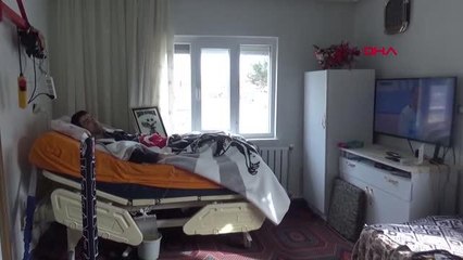 SPOR Başkan Çebi, 13 yıldır yatağa mahkum Beşiktaş taraftarı Zafer'in hayalini gerçekleştirdi