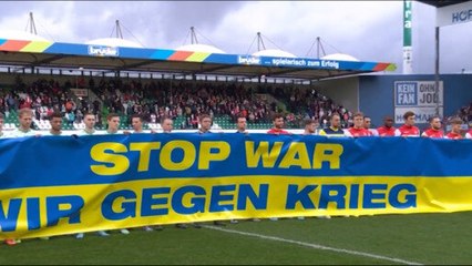 Football says: Stop it, Putin!