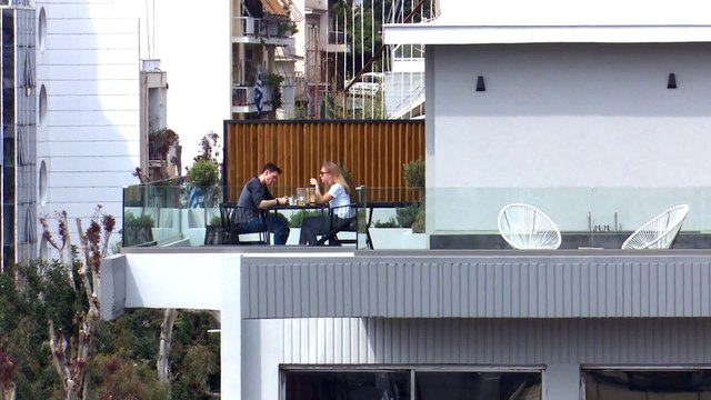 Греция закрывает выдачу золотых виз для граждан России