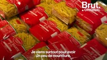 Beaucoup d'étudiants vont encore aux distributions alimentaires