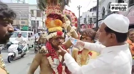 மதசார்பின்மையை வளர்த்த கோவை கோயில் திருவிழா!