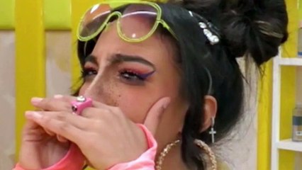 “Mi esce il sangue”. GF Vip, Soleil Sorge colpisce Lulù Selassié la gomitata in pieno volto