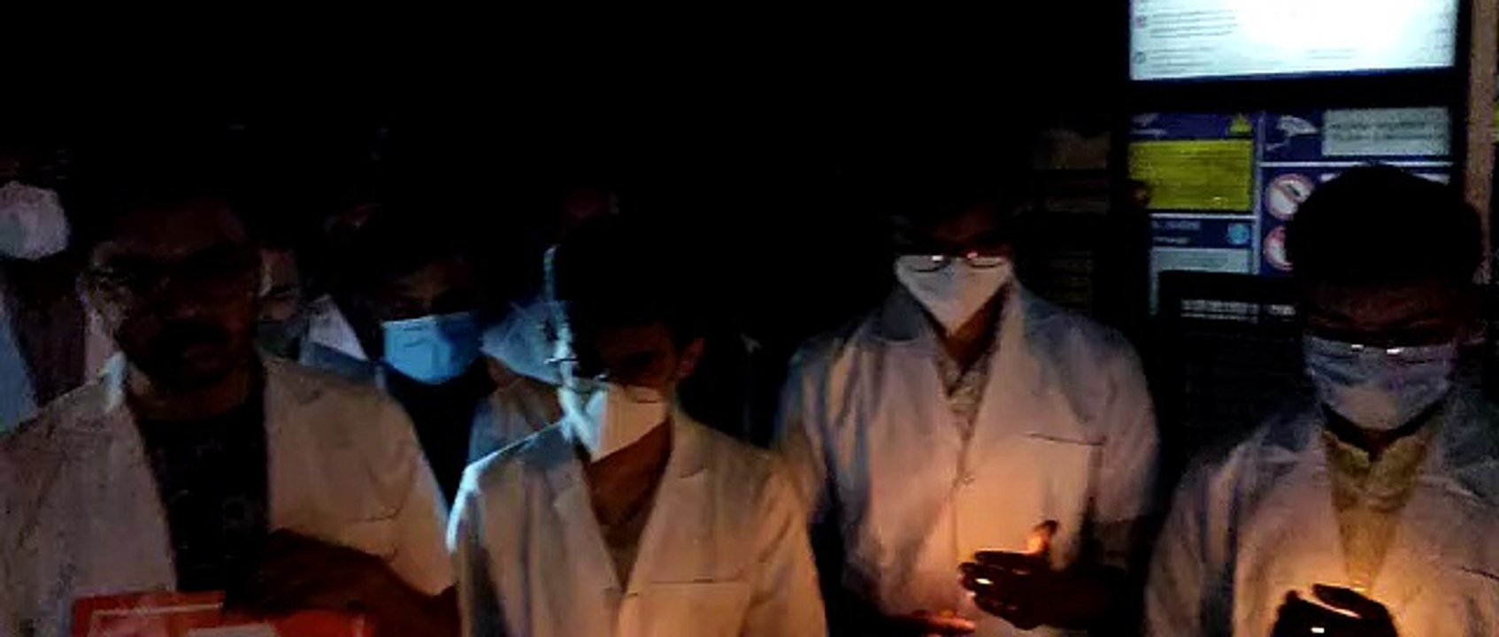 'नवीन के मारे जाने की खबर से टूट गए, उसे देखना चाहते थे मगर गोलाबारी के कारण नहीं जाने दिया'