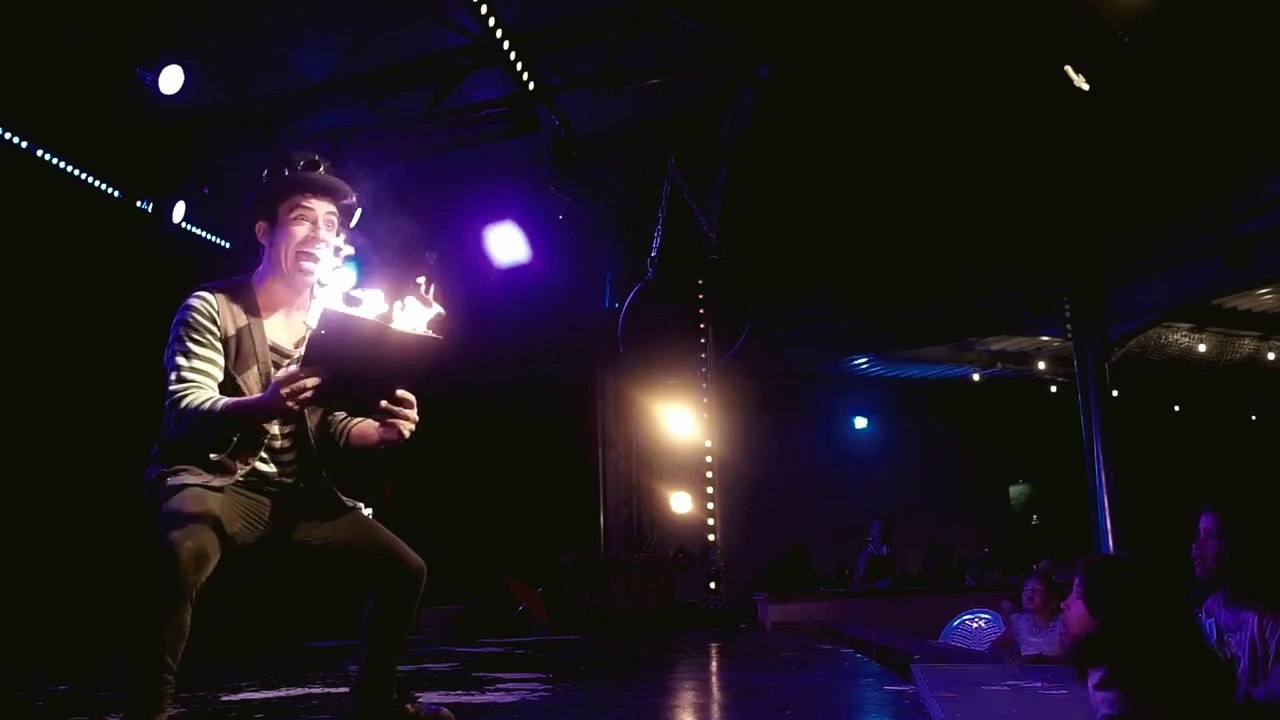 CABARET CIRCUS