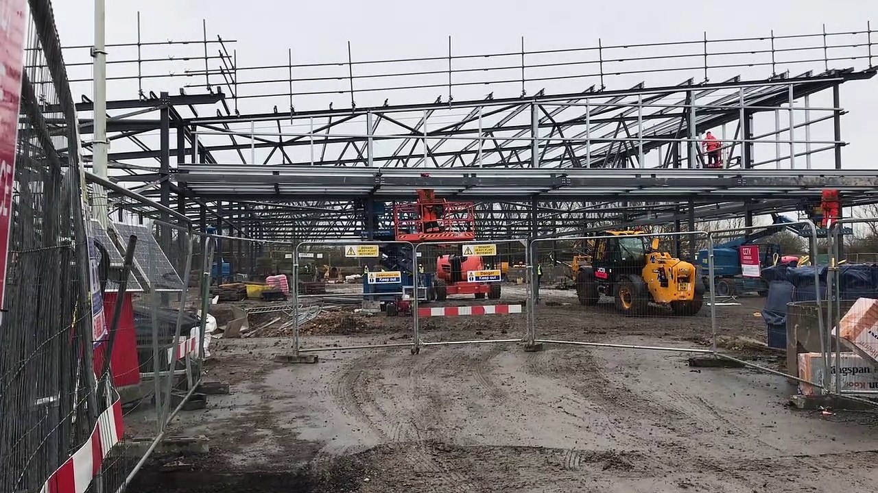 The new Aldi at Tarleton under construction