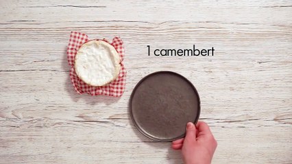 Camembert rôti aux fruits secs