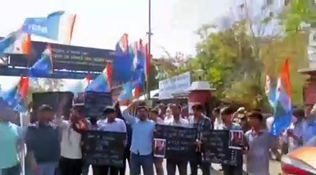 एनएसयूआई कार्यकर्ताओं ने किया प्रदर्शन°यूक्रेन में फंसे छात्रों को निकालने की मांग