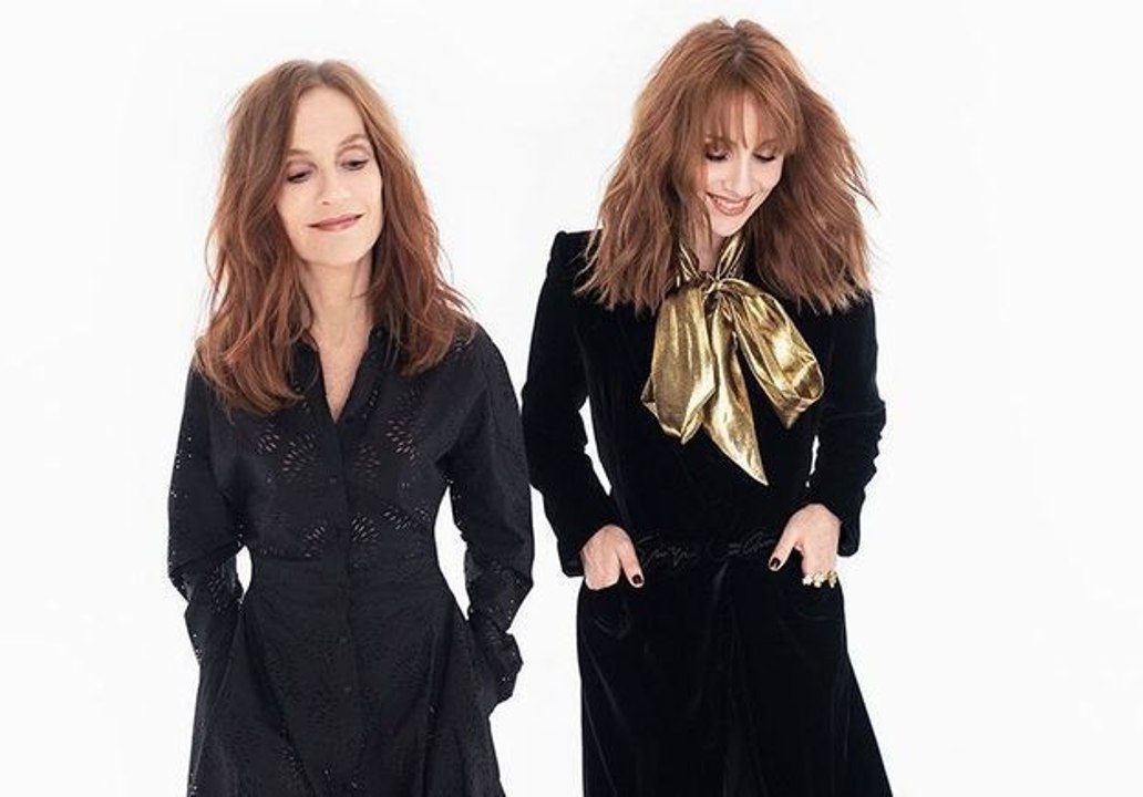 ELLE a 75 ans : Isabelle Huppert et Lolita Cham...