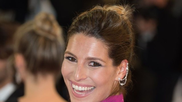 Laury Thilleman : ses deux indispensables pour un look d’été parfait !