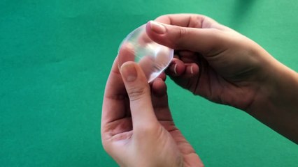 On a testé pour vous l'éponge maquillage en silicone