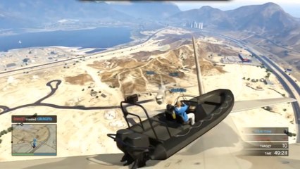 GTA 5 : sauter d'un avion à un autre en bateau ? C'est possible !
