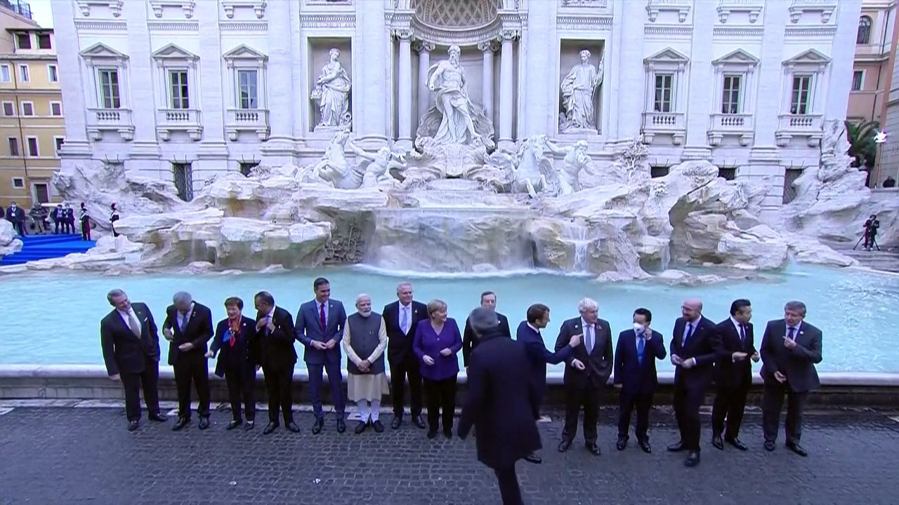 Dirigeants du G20 devant la fontaine de Trevi : décryptage