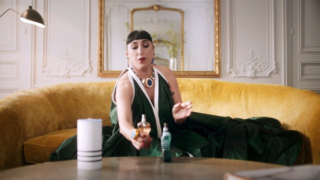 La pastille humoristique de Rossy de Palma pour les parfums de Jean Paul Gaultier