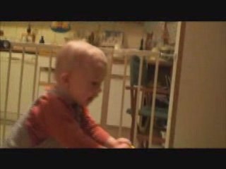 Hugo et son trotteur