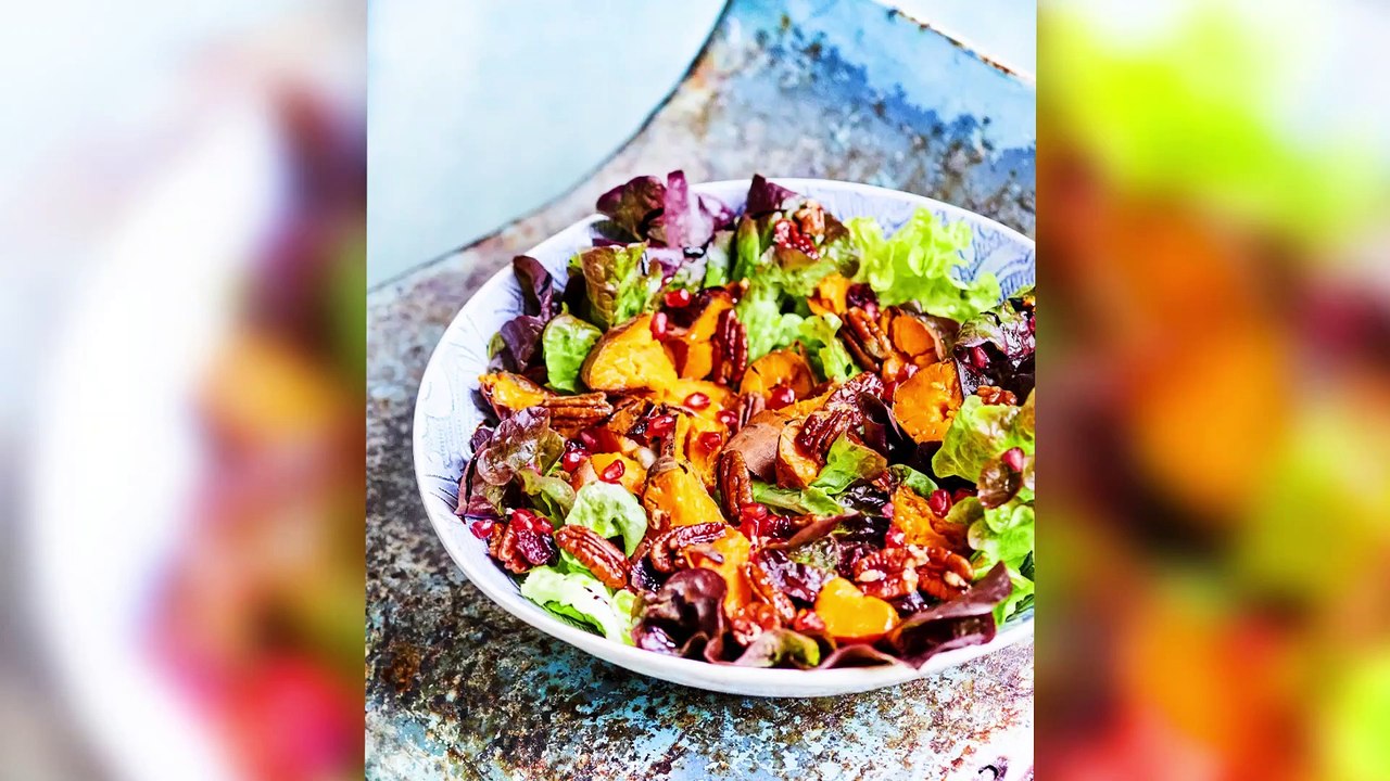 Salade de patates douces rôties aux noix de pécan caramélisée