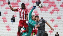 Sivasspor, Fatih Karagümrük'ü yenerek Türkiye Kupası'nda yarı finale yükseldi