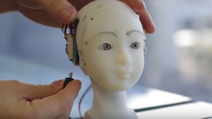 This incredible robot can reproduce human expressions unbelievably well