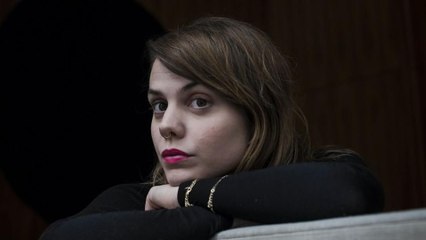 Cœur de Pirate : « J’ai eu une relation médiatisée avec une femme trans (…), ça dérangeait. »