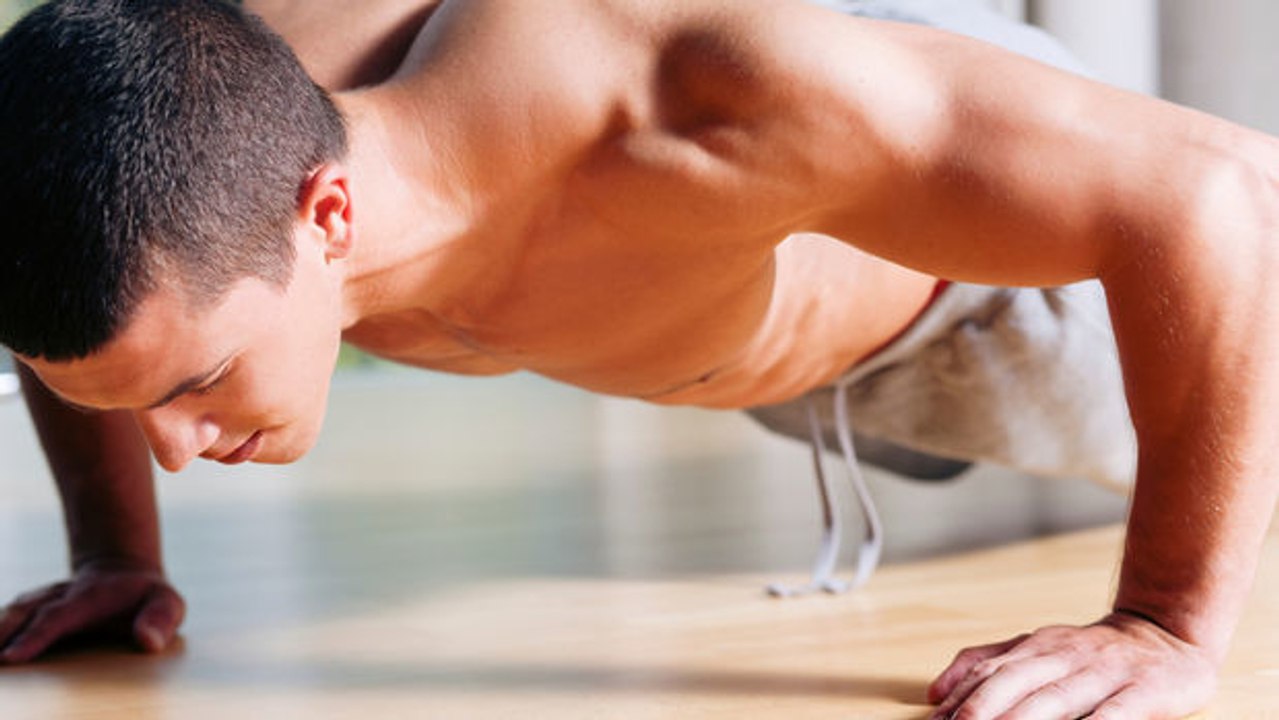 Burpee: Eine der besten Übungen für einen Körper aus Stahl