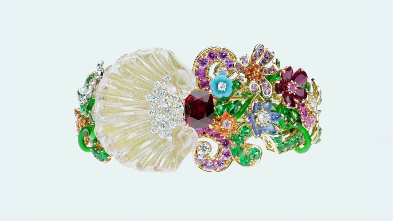 Dior Joaillerie célèbre ses 20 ans : découvrez le documentaire inédit de Loïc Prigent (teaser)