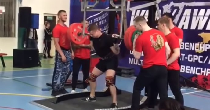 Sickening footage shows moment Russian powerlifter's leg snaps in three places