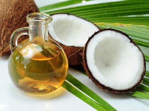 The benefits of using coconut oil for your hair