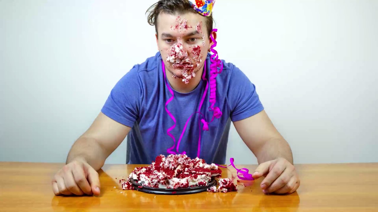 Inbetweeners star James Buckley is now offering to hurl abuse at your mates on Cameo