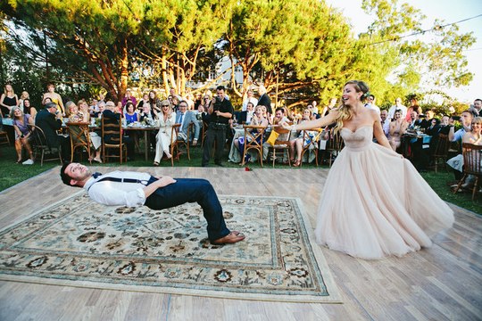 Bride casts a truly magic spell on her magician groom during their first dance