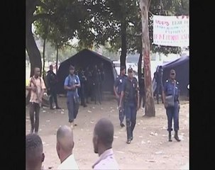 Congolese police fire bullets, tear gas to disperse opposition supporters