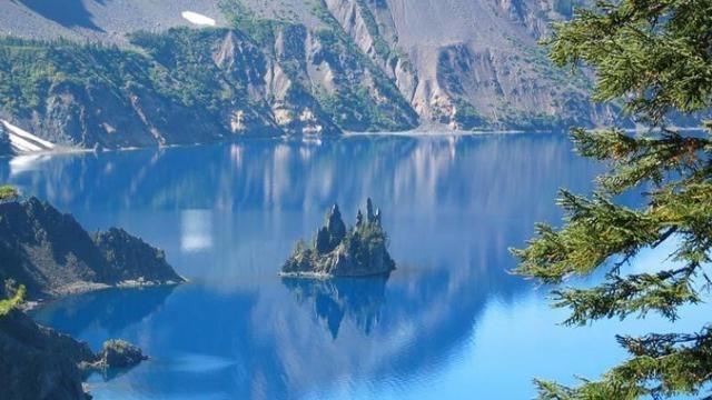 The Most Beautiful Lake In The World Is Also The Most Deadly