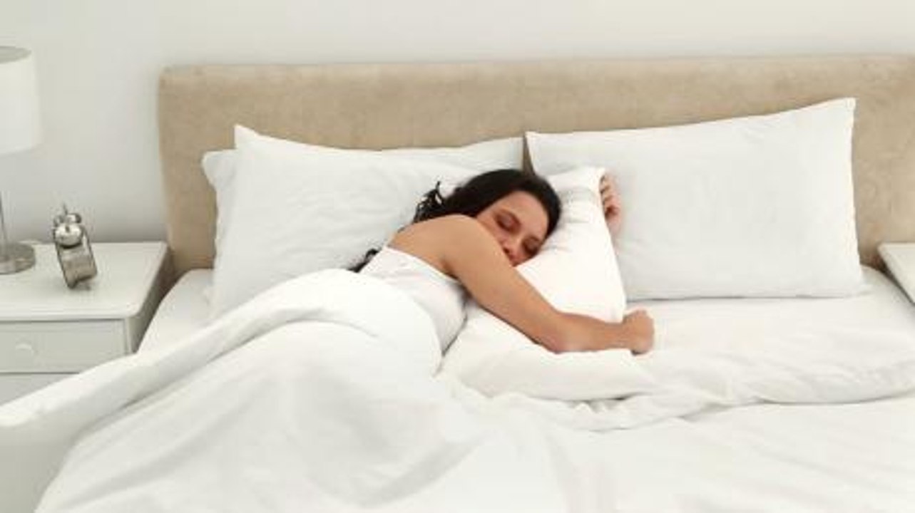 The Secret to Losing Weight Could Well Be Hiding Between the Sheets…