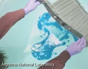 Oil soaking sponge could help clean up serious spills