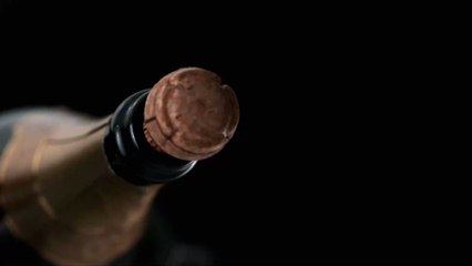 Doctor explains why men last longer in bed in the morning