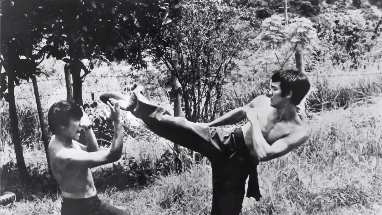 Dieses video zeigt den einzigen echten kampf von bruce lee