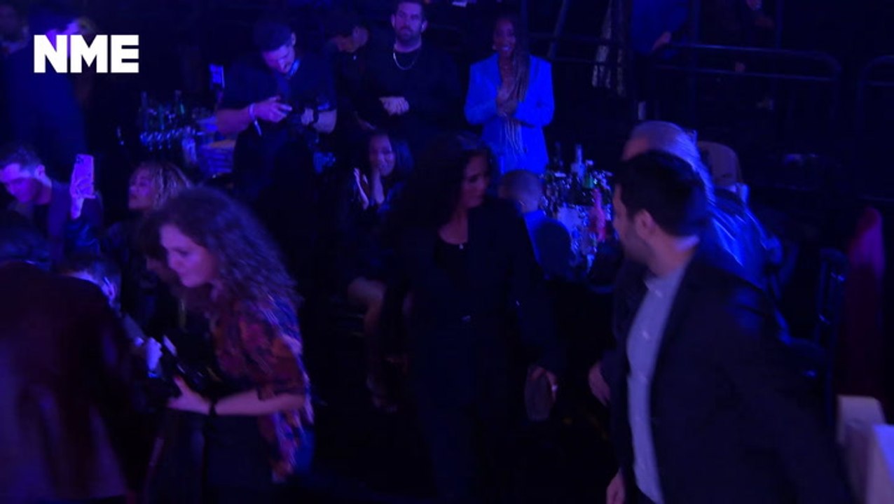 Neneh Cherry presented with Icon Award by daughter Mabel at the BandLab NME Awards 2022